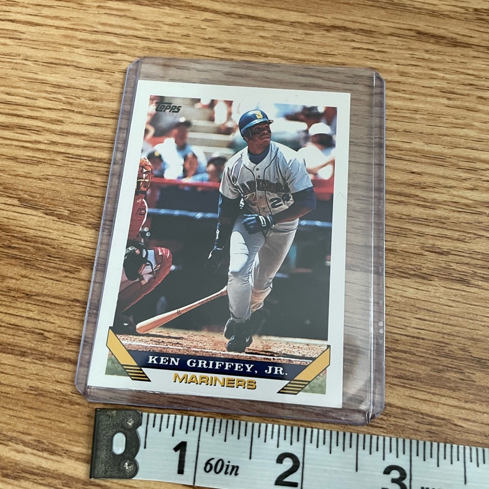 1993 Ken Griffey Jr. card